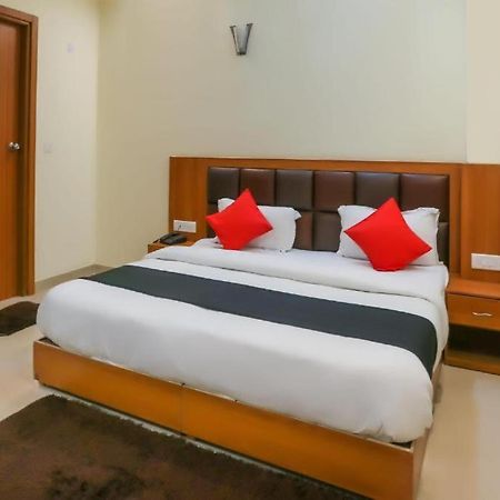 Capital O 89624 Bvh Hospitality Noida Exterior foto